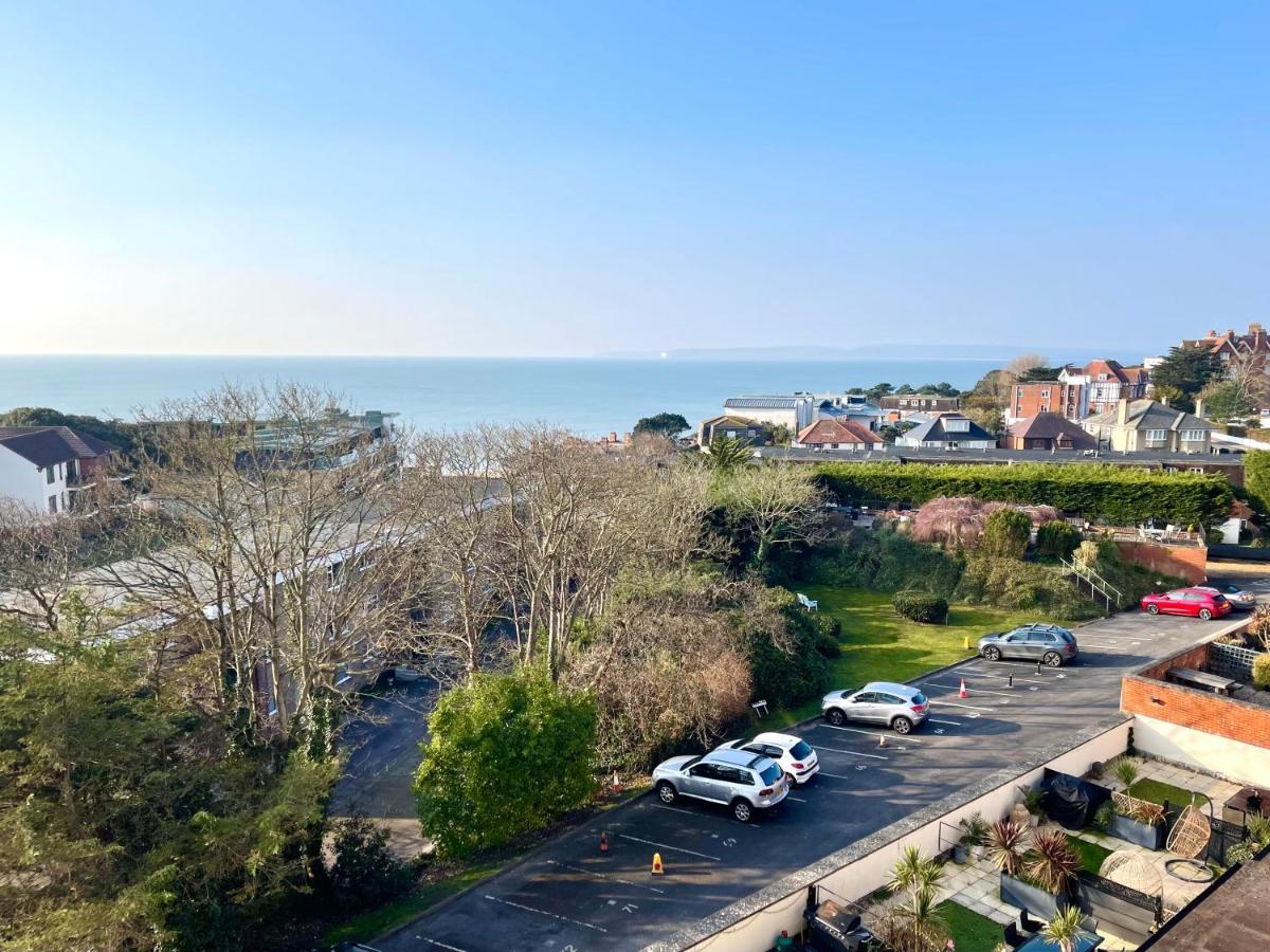 Sea View Family Stay By Beach Gym & Parking Bournemouth Dış mekan fotoğraf